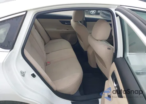 2015 Nissan Altima 2.5/2.5 S/2.5 Sl/2.5 Sv from USA, damaged, VIN 1N4AL3AP0FC129135